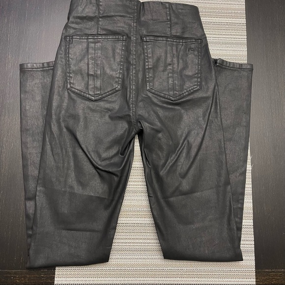 Rag & Bone jeggings with back pockets - Picture 3 of 5